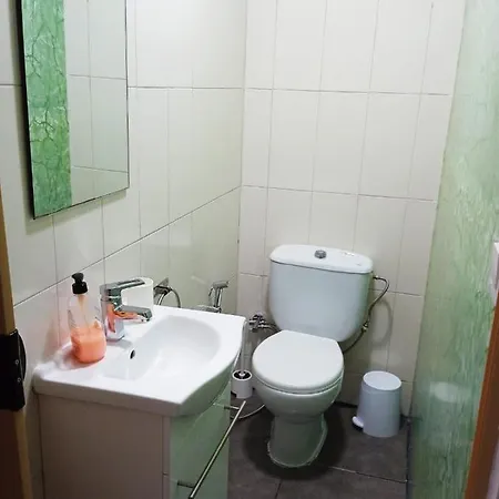 Apartamento Chabelita 2 *